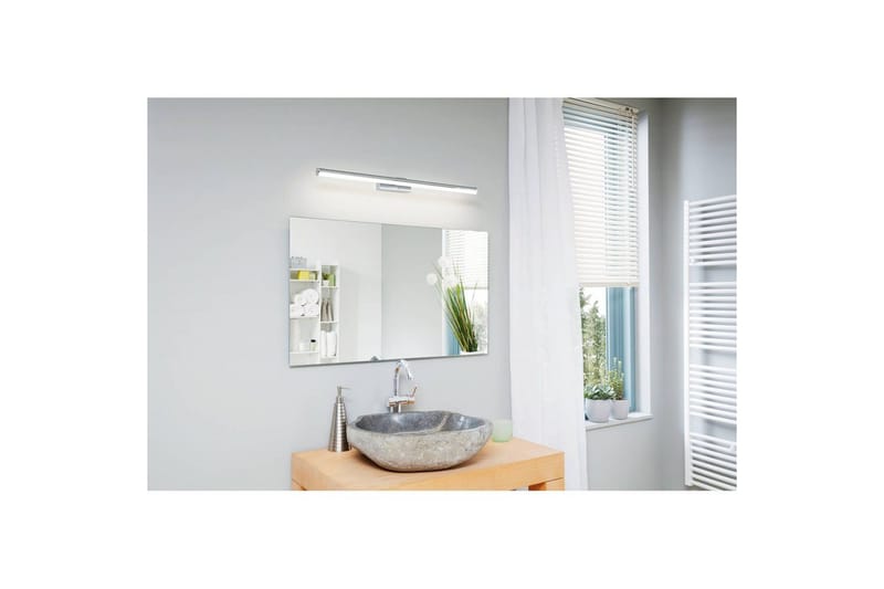 Vägglampa Eglo Vadumi 780 mm - Vit/Krom - Belysning & el - Badrumsbelysning