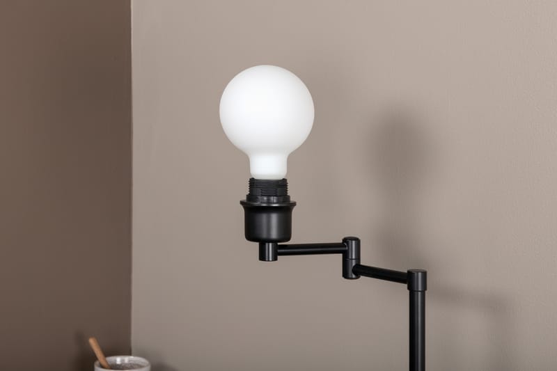 Chayka Bordslampa - Venture Home - Fönsterlampa på fot - Sovrumslampa - Vardagsrumslampa - Sänglampa bord - Fönsterlampa - Bordslampor
