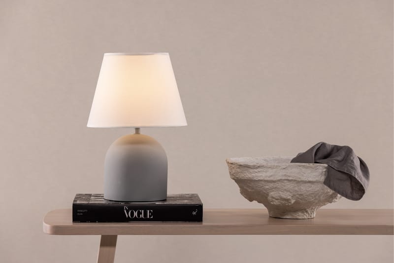 Mai Bordslampa 37 cm - Grå - Fönsterlampa på fot - Sovrumslampa - Vardagsrumslampa - Sänglampa bord - Fönsterlampa - Bordslampor