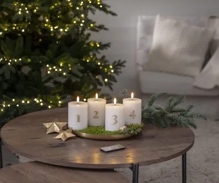 Flamme Advent LED Blockljus 4-pack 7.5 cm - vit med guldsiffror - Belysning & el - Inomhusbelysning & lampor - Dekorationsbelysning
