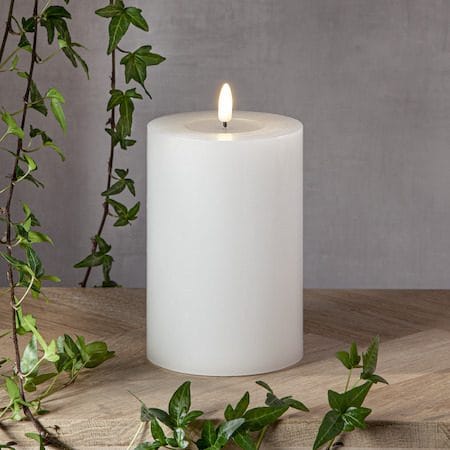 Flamme Flow Big LED Blockljus 17,5 cm - vit - Belysning & el - Inomhusbelysning & lampor - Dekorationsbelysning