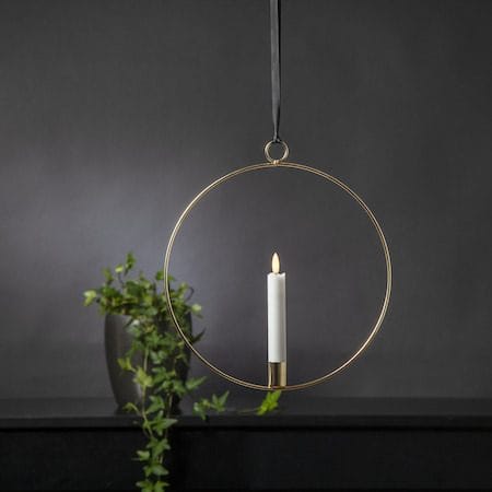 Flamme Ring Inomhusdekoration 28.5 cm - mässing/vit - Belysning & el - Inomhusbelysning & lampor - Dekorationsbelysning