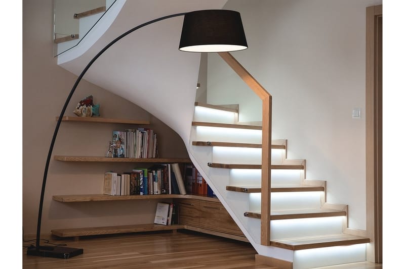 Benue Golvlampa 188 cm - Svart - Belysning & el - Inomhusbelysning & lampor - Golvlampa