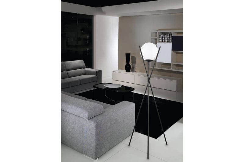 Golvlampa Eglo Salvezinas Svart/Opalvit - Belysning & el - Inomhusbelysning & lampor - Sovrumslampa