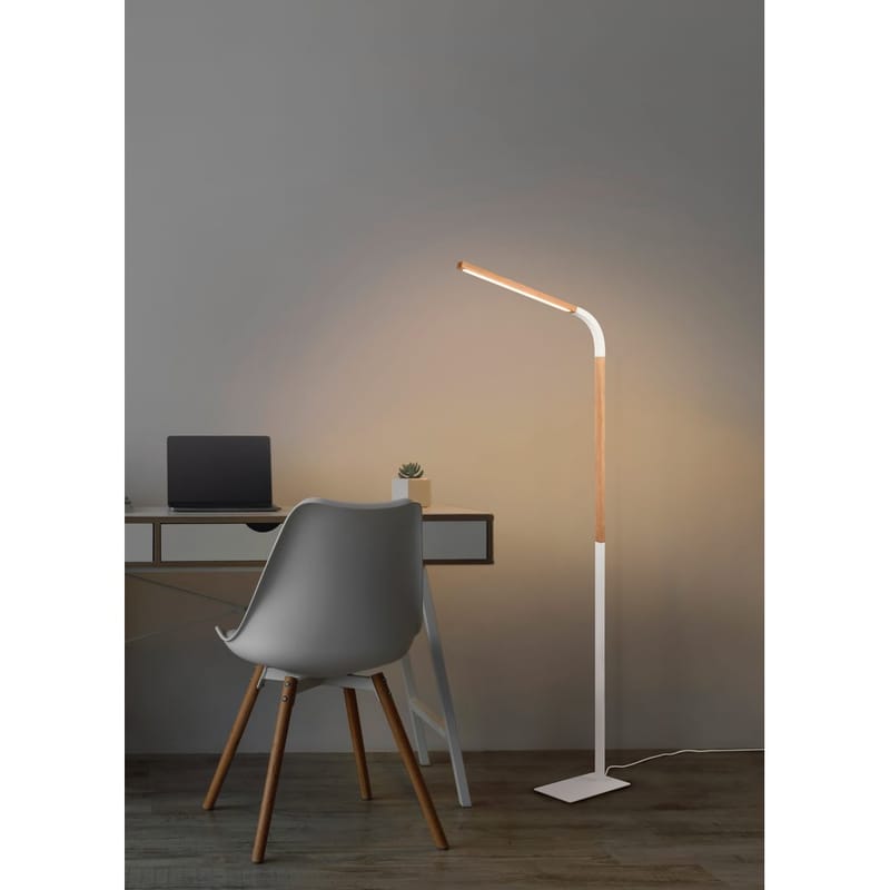 Golvlampa Norris - Mattvit/trä - Belysning & el - Inomhusbelysning & lampor - Sovrumslampa