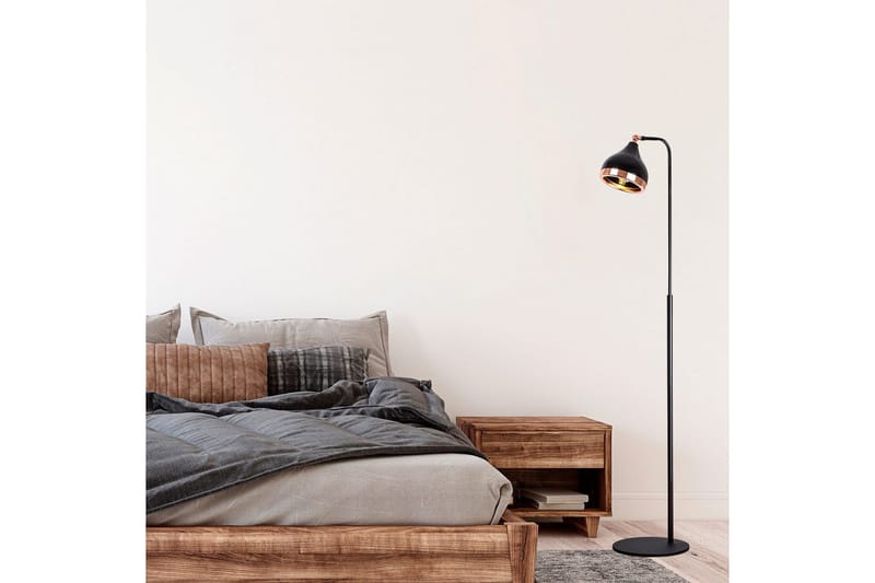 Golvlampa Soodx Svart / Koppar - Koppar/Svart - Belysning & el - Inomhusbelysning & lampor - Sovrumslampa