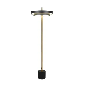 Golvlampa TRIO Keaton - Mattsvart/Mässing - Belysning & el - Inomhusbelysning & lampor - Sovrumslampa