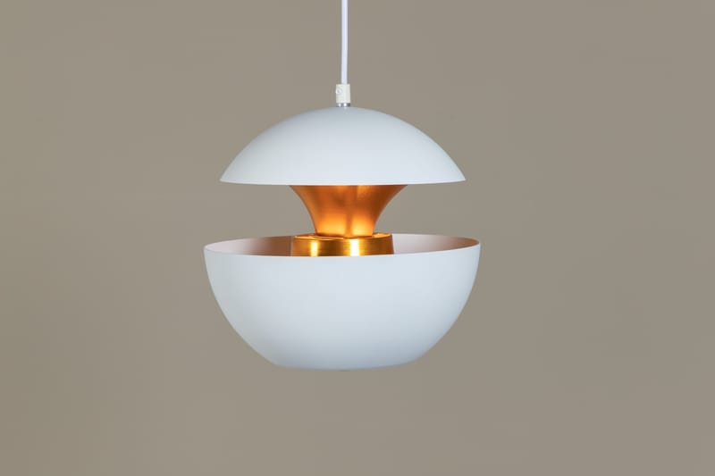 Lampa Sol - Belysning & el - Inomhusbelysning & lampor - Fönsterlampa - Fönsterlampa hängande