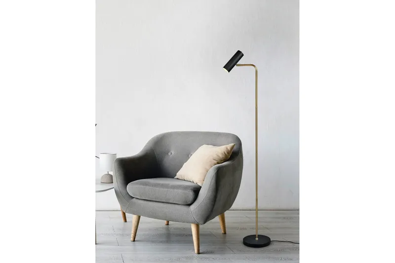 Marley Golvlampa GU10 mattmässing/ mattsvart - Mässing/Matt svart - Belysning & el - Inomhusbelysning & lampor - Sovrumslampa