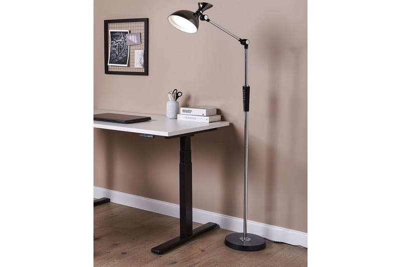 Medro Golvlampa 169 cm - Silver - Belysning & el - Inomhusbelysning & lampor - Sovrumslampa