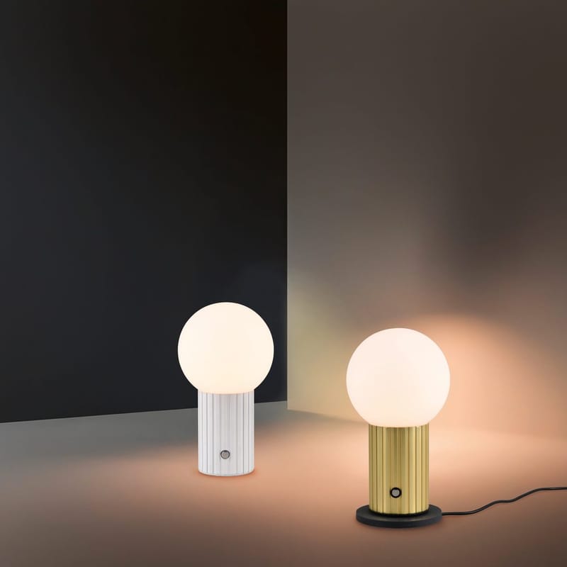 Bordslampa TRIO Tauris - Mattmässing - Belysning & el - Inomhusbelysning & lampor - Sänglampor & nattduksbordslampa - Sänglampa bord