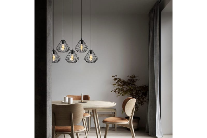 Ljuskrona Almasi Five Svart - Svart - Belysning & el - Inomhusbelysning & lampor - Taklampa & takbelysning - Pendellampor & hänglampor