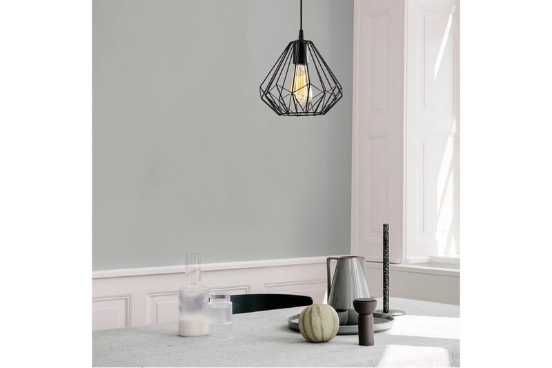 Ljuskrona Almasi Single Svart - Svart - Belysning & el - Inomhusbelysning & lampor - Taklampa & takbelysning - Pendellampor & hänglampor