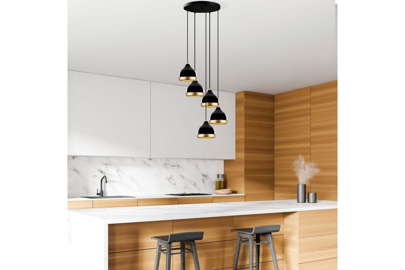 Ljuskrona Soodni Fem Sufia Svart - Svart - Belysning & el - Inomhusbelysning & lampor - Taklampa & takbelysning - Pendellampor & hänglampor