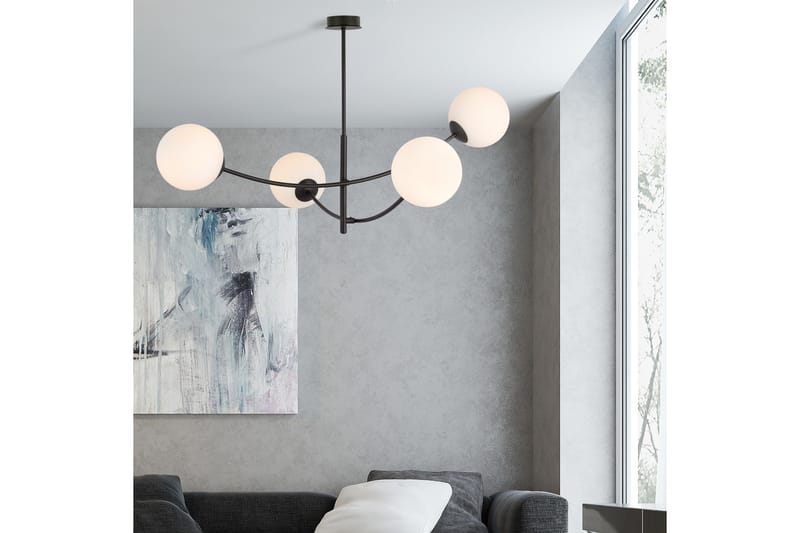 Hunter 4 plafond Svart - Scandinavian Choice - Plafond - Vardagsrumslampa - Sovrumslampa