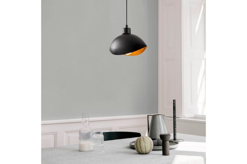 Taklampa Sugana Aesthetics Svart - Svart - Belysning & el - Inomhusbelysning & lampor - Taklampa & takbelysning - Pendellampor & hänglampor