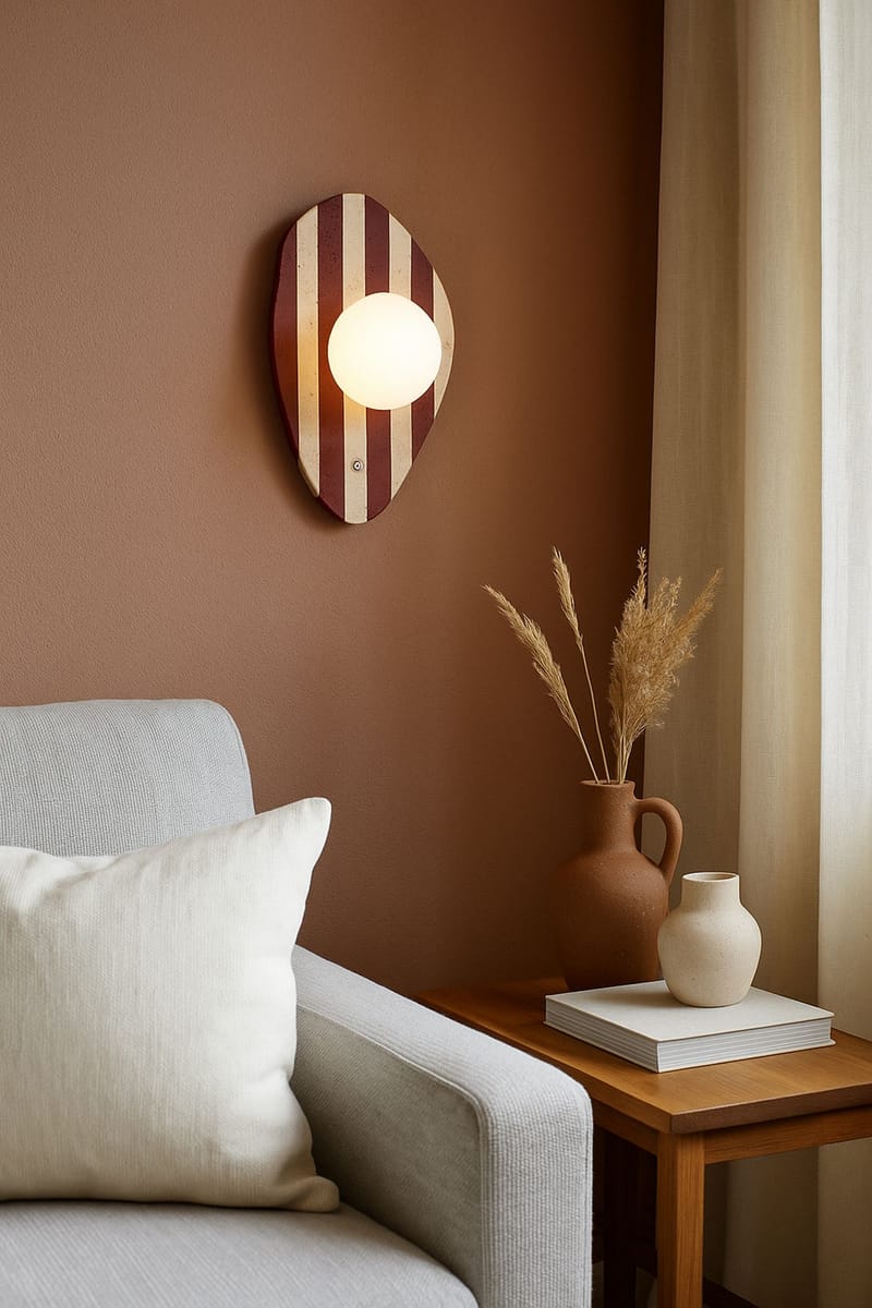 Javoren Vägglampa 10 cm - Beige, Vit, Röd - Belysning & el - Inomhusbelysning & lampor - Vägglampa