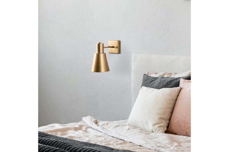 Vägglampa Feira Rany - Guld - Belysning & el - Inomhusbelysning & lampor - Vägglampa