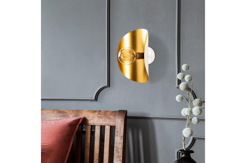 Vägglampa Sugana Vira Vit / Rany - Guld/Vit - Belysning & el - Inomhusbelysning & lampor - Vägglampa