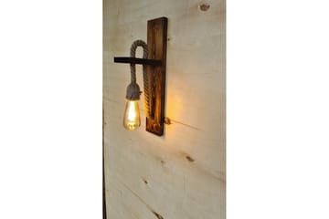 Vägglampa Teyra Valnöt - Rödfärgat trä - Belysning & el - Inomhusbelysning & lampor - Vägglampa