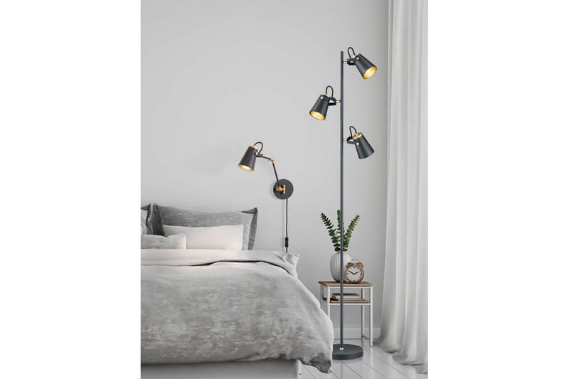 Vägglampa TRIO Edward - Belysning & el - Inomhusbelysning & lampor - Vägglampa