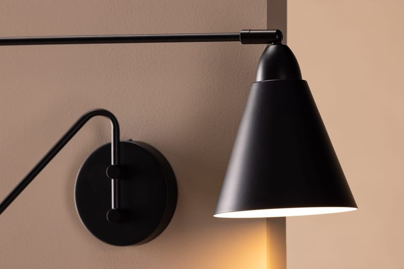 Vägglampa Venture Home Amicola Svart - Svart - Belysning & el - Inomhusbelysning & lampor - Vägglampa