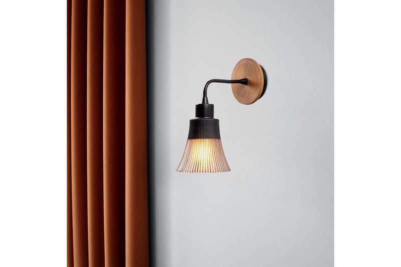 Vägglampa Vellor Svart - Svart - Belysning & el - Inomhusbelysning & lampor - Sovrumslampa