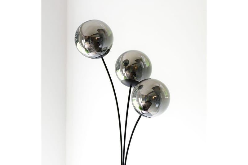 Widow Just Light Golvlampa - Wood - Belysning & el - Inomhusbelysning & lampor - Sovrumslampa