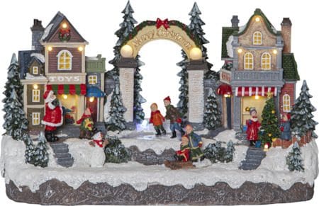 Juldekoration Iceville Roterande Julby med Skridskoåkare 32x19 cm - Flerfärgad - Belysning & el - Julbelysning - Övrig julbelysning