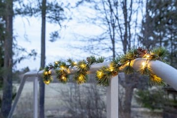 Larix Girland 140 cm - grön - Belysning & el - Julbelysning - Julbelysning utomhus