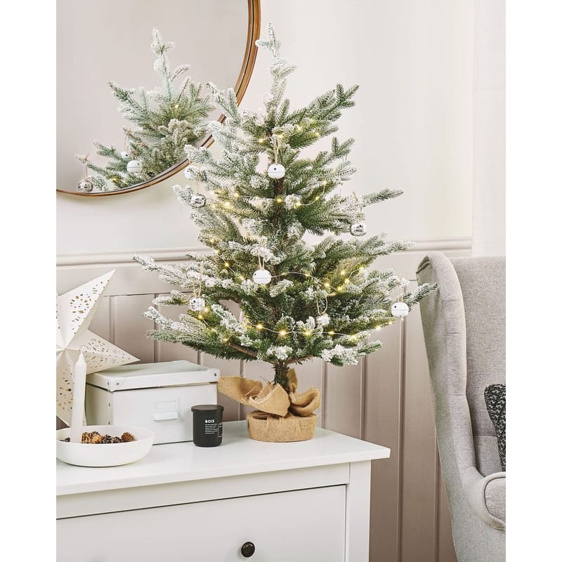 Ringrose Liten Snöig Plastgran 90 cm - Grön/Vit/Beige - Inredning - Julpynt & helgdekoration - Julpynt & juldekoration - Plastgran