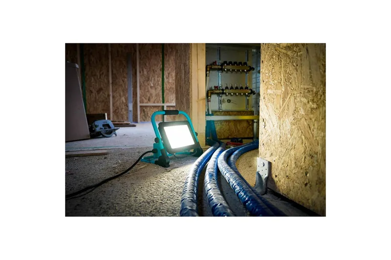 Arbetsbelysning Eglo LED-Golvstrålkastare 100W - Belysning & el - Ljuskällor & glödlampor - Arbetsbelysning