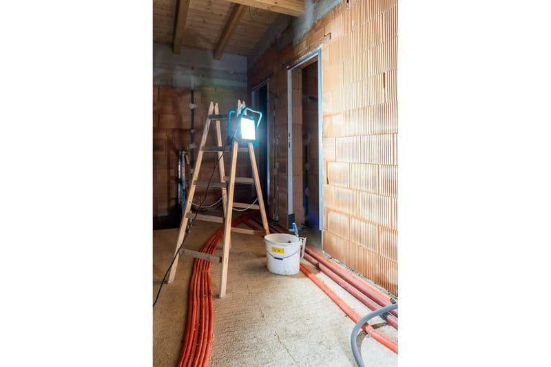 Arbetsbelysning Eglo LED-Golvstrålkastare 200W - Belysning & el - Ljuskällor & glödlampor - Arbetsbelysning