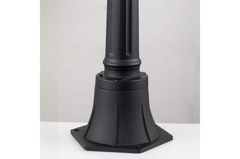Bayview Elstead Lighting Utomhuslampa - Black - Belysning & el - Utomhusbelysning - Stolplykta