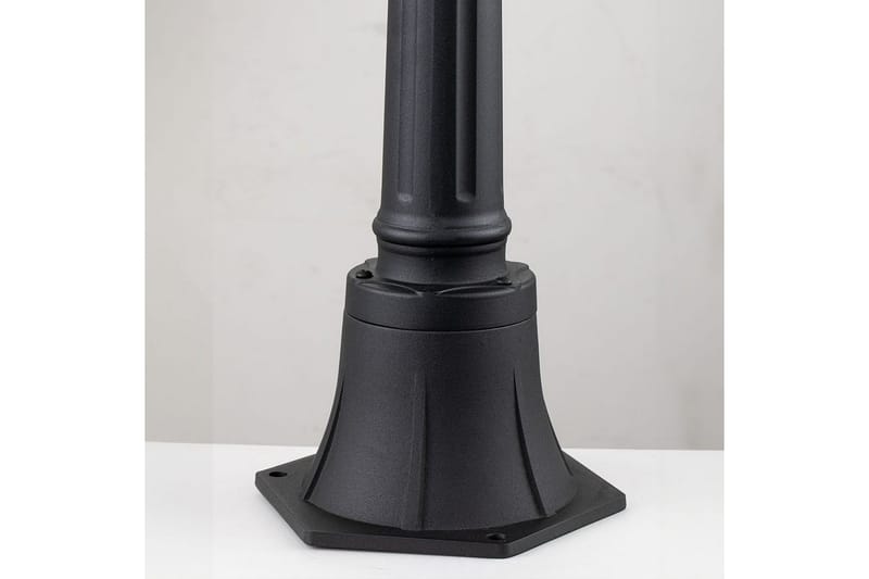 Bayview Elstead Lighting Utomhuslampa - Black - Belysning & el - Utomhusbelysning - Stolplykta
