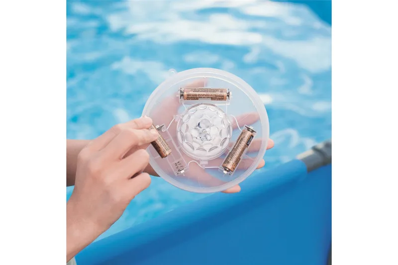 Flytande LED-lyse Bestway Rund 14 cm - Bestway - Belysning & el - Utomhusbelysning