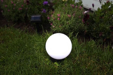 Globus Solcellsdekoration 15 cm - vit - Belysning & el - Utomhusbelysning - Solcellslampa & solcellsbelysning