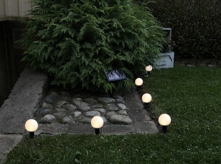 Globus Solcellsslinga 500 cm - vit - Belysning & el - Utomhusbelysning - Solcellslampa & solcellsbelysning