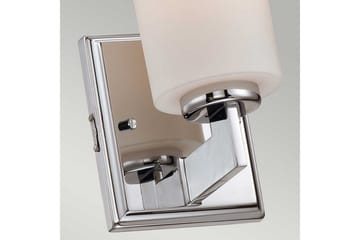 Vägglampa Quoizel Taylor 114x195x137 mm - 114x195x137 mm - Belysning & el - Badrumsbelysning