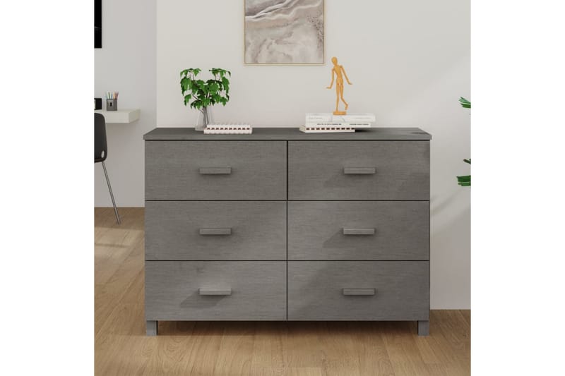 beBasic Skänk ljusgrå 113x40x80 cm massiv furu - Grey - Sideboard & skänk