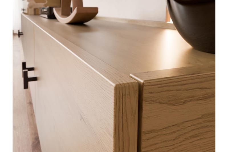 Betsi Skänk 151x40 cm - Förvaring - Förvaringsmöbler - Sideboard & skänk