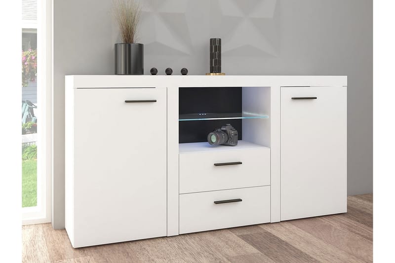 Eirwen Byrå 157 cm - Vit - Förvaring - Förvaringsmöbler - Byrå