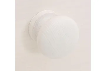 Naoki TV-skåp 140 cm - Vit - Förvaring - Klädförvaring - Garderob & garderobssystem - Klädskåp & fristående garderob