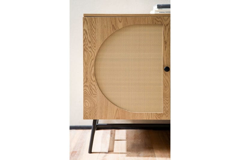 Sideboard Wohnling Folierad spånskiva ekoptik halvcirkel rottingväv look 3 dörrar modern - Möbler - Bord & matgrupper - Avlastningsbord - Brickbord & småbord