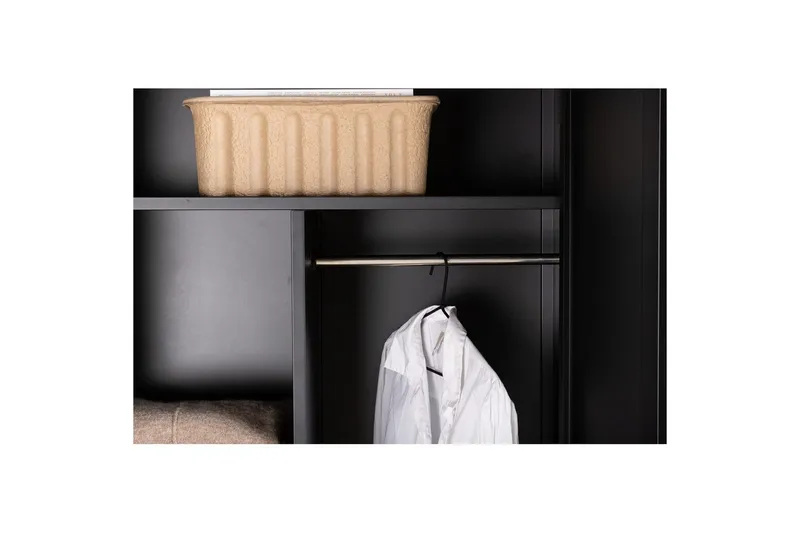 Garderob Piring - Svart - Förvaring - Klädförvaring - Garderob & garderobssystem - Klädskåp & fristående garderob