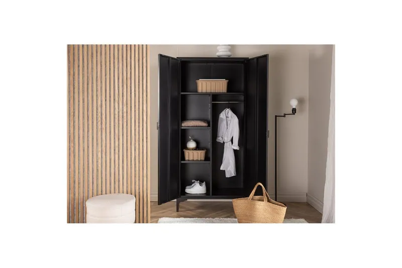 Garderob Piring - Svart - Förvaring - Klädförvaring - Garderob & garderobssystem - Klädskåp & fristående garderob