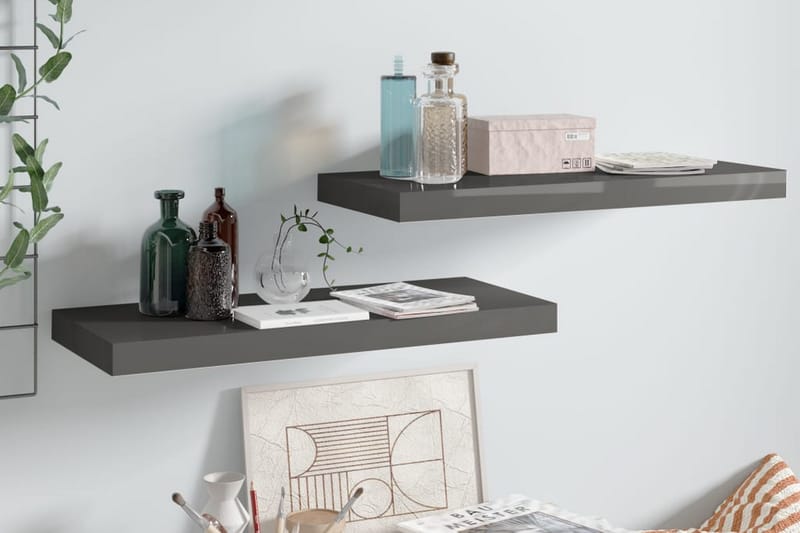 Svävande vägghyllor 2 st grå högglans 60x23,5x3,8 cm MDF - Grå - Förvaring - Hylla - Vägghylla