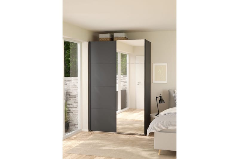 Elvos Garderob med Spegel 139x220 cm - Svart - Förvaring - Klädförvaring - Garderob & garderobssystem