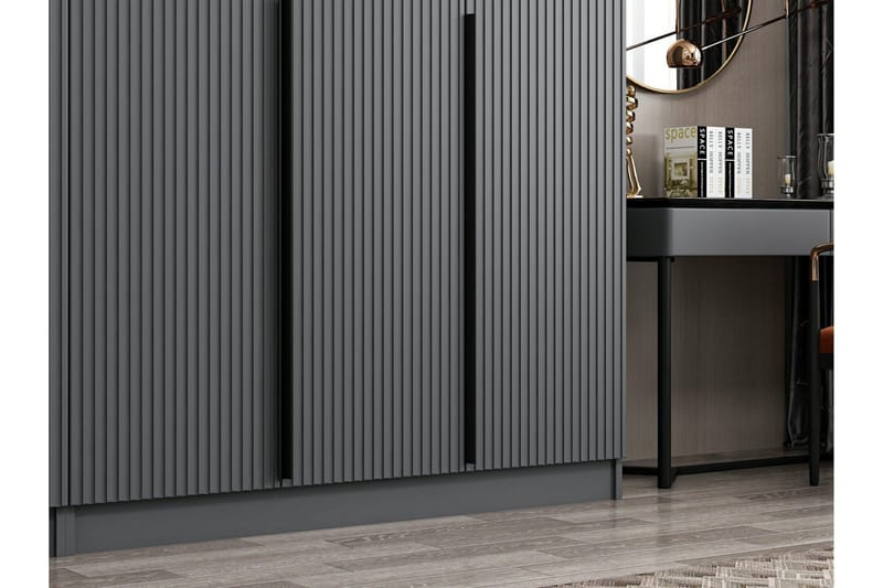 Fruitland Garderob 225 cm - Antracit - Förvaring - Klädförvaring - Garderob & garderobssystem