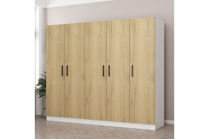Fruitland Garderob 225 cm - Valnöt - Förvaring - Klädförvaring - Garderob & garderobssystem